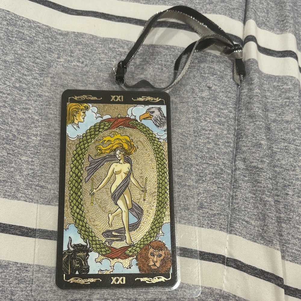 Golden Universal Tarot card 1